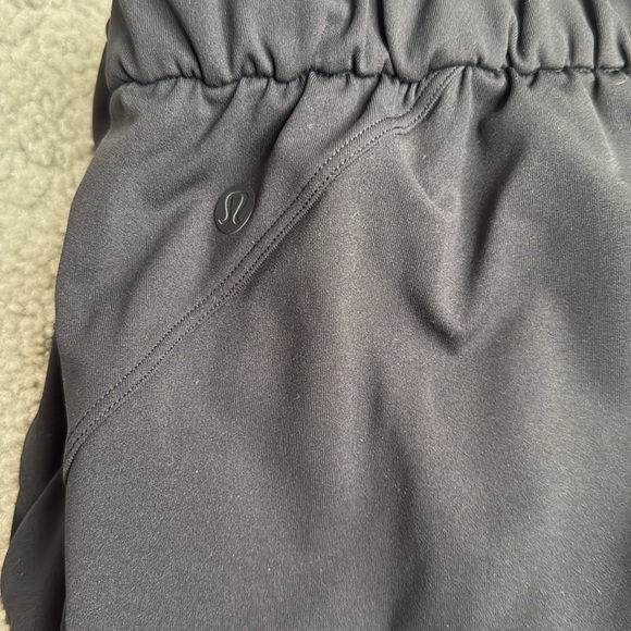 Lululemon 7/8 High Rise Pant - Picture 4 of 5